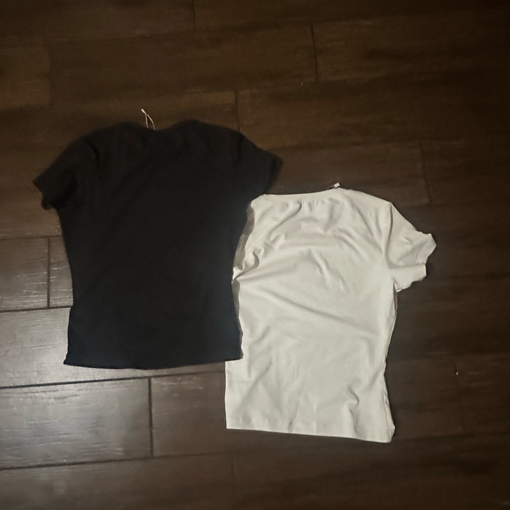 Classic Black and White Short Sleeve Tees
